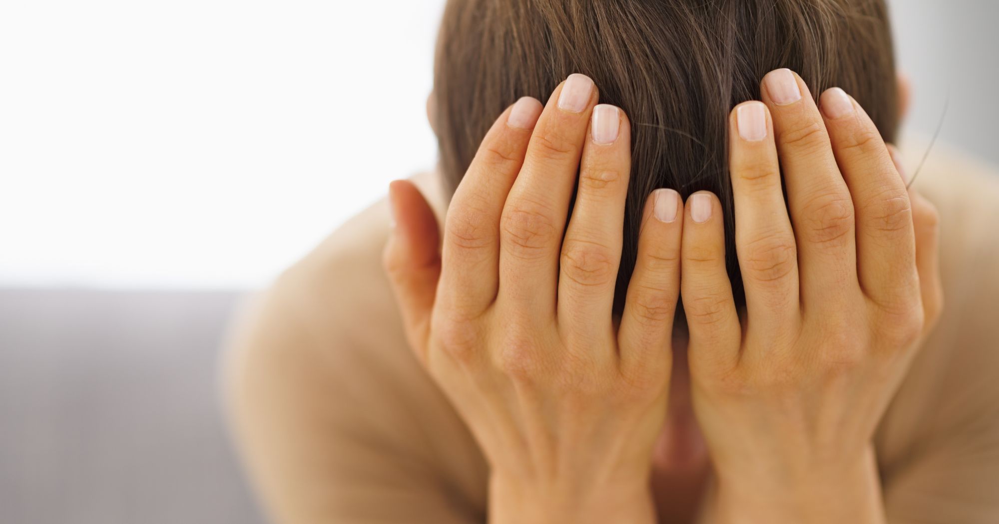 hair-loss-in-your-30s-and-40s Hair Loss in Your 30s and 40s